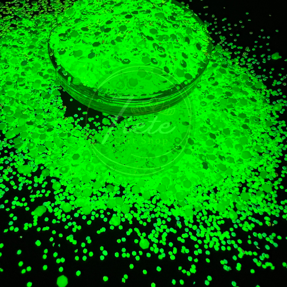 Kryptonite – Glow in the Dark Glitter Mixed