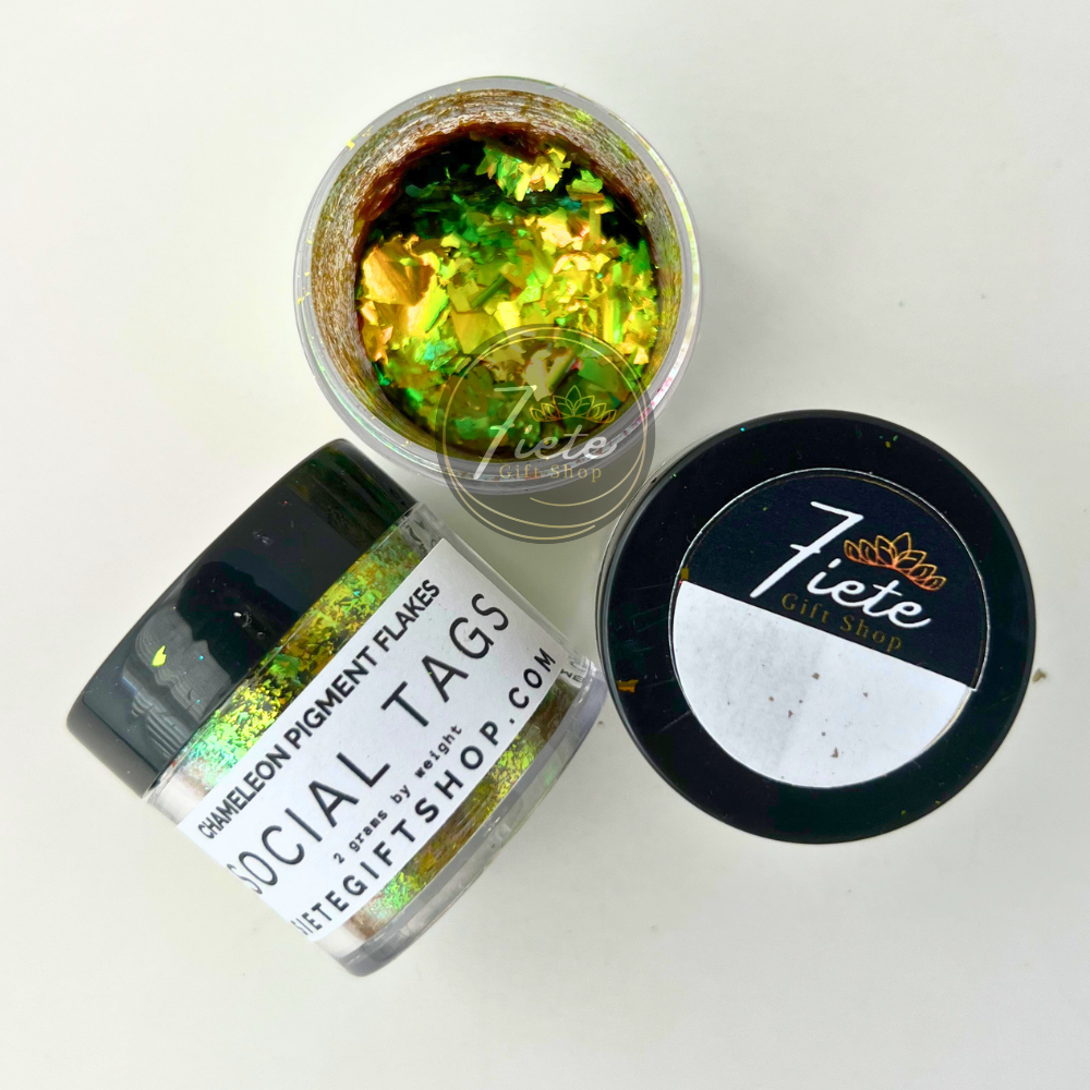 Social Tags - Chameleon Pigment Flakes (2g Jar)